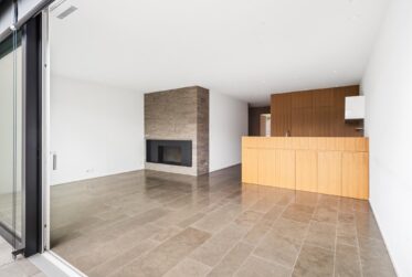 4 Rooms Flat, Penthouse