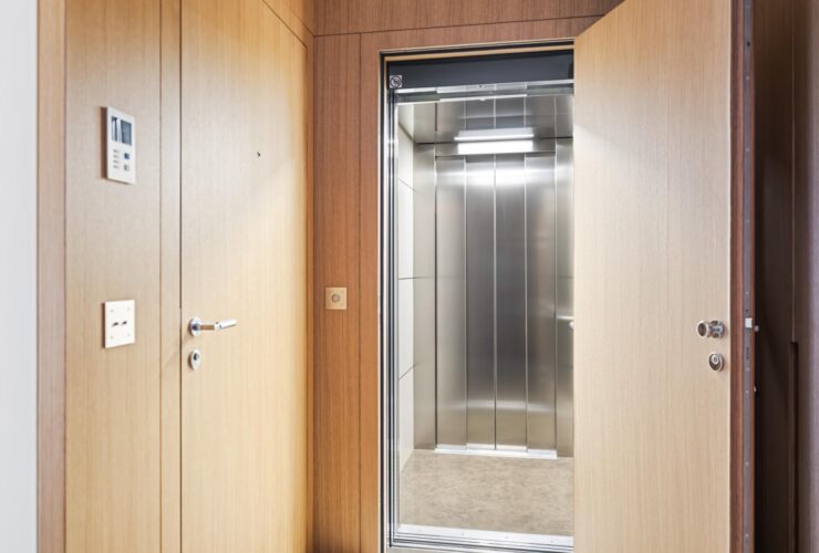 4 Rooms Flat, Penthouse