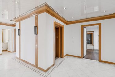 5 Rooms Flat