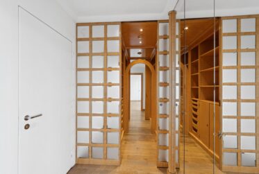 5 Rooms Flat