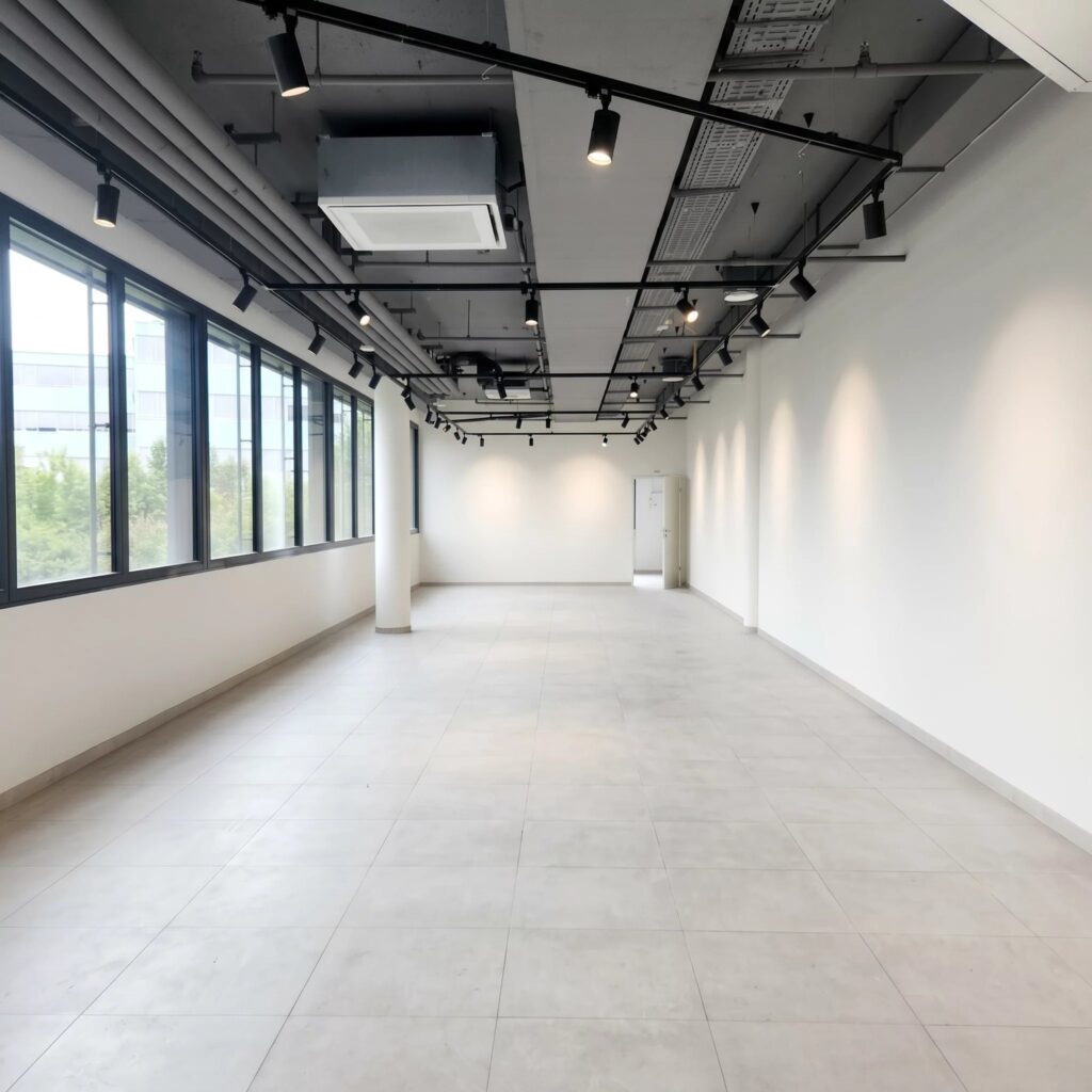 CENTRE COMMERCIAL ARCENTER – VERNIER : Arcade Commerciale d&rsquo;env. 111 m²