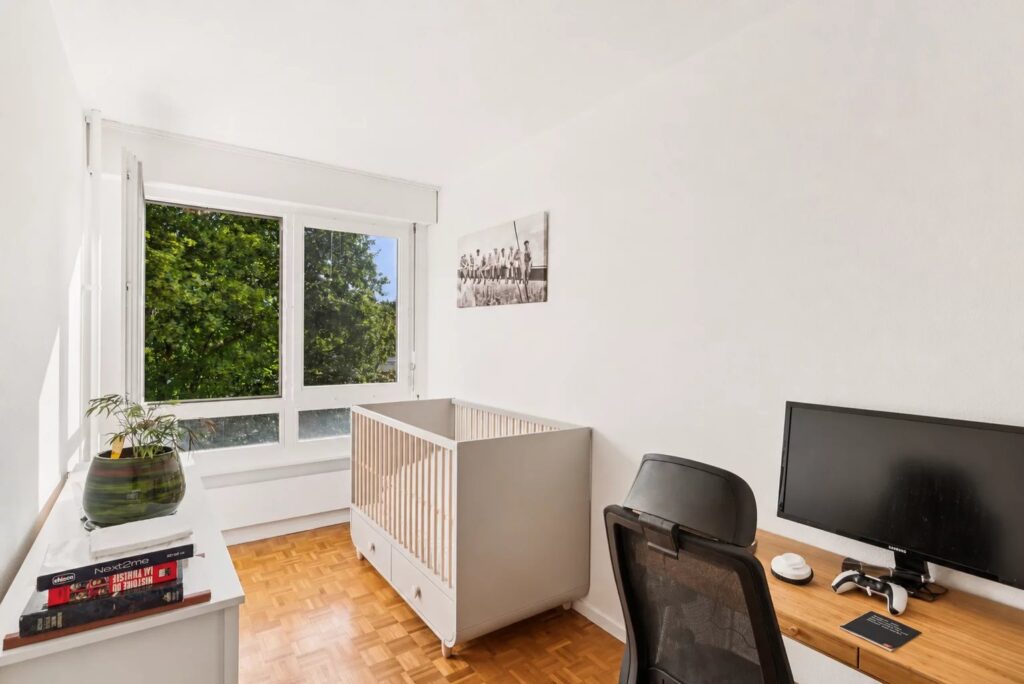 Exclusivité : Champel – appartement traversant, calme et recherché