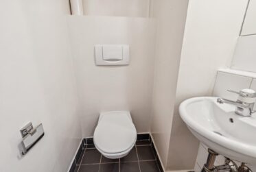 RARE A PLAINPALAIS - APPARTEMENT DE 4,5 PIECES DANS LES COMBLES