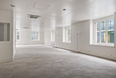 2'400 m2 de surfaces d'activité, divisibles dès 800 m2