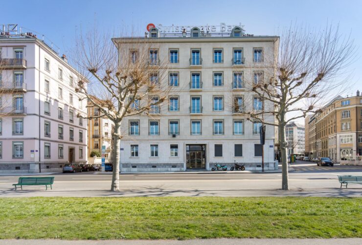 Magnifique appartement de standing de 8.5 pièces avec balcons et vue sur le lac