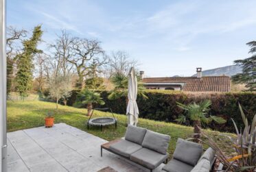 Moderne logement de 5 pièces avec jardin à Lancy