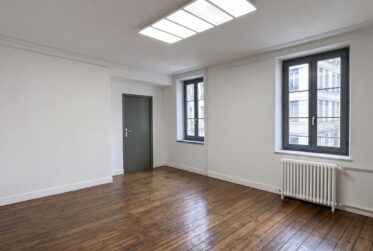 Chêne-Bourg : Surface de bureaux d'environ 122 m²