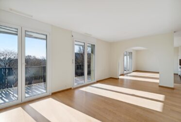 4 Rooms Flat