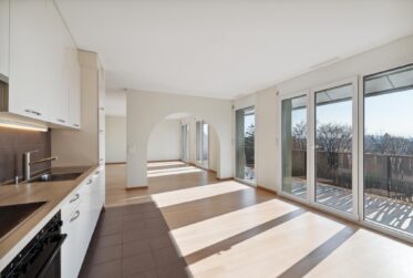4 Rooms Flat