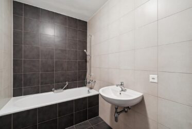 4 Rooms Flat