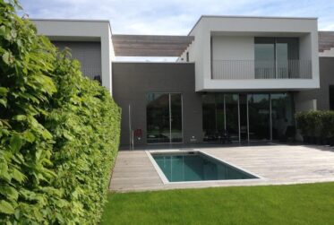 Villa contemporaine à Vésenaz